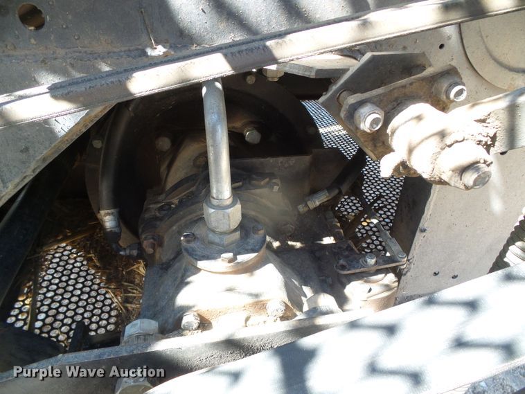 image for item DH4919 1980 Gleaner L2 Corn Plus combine