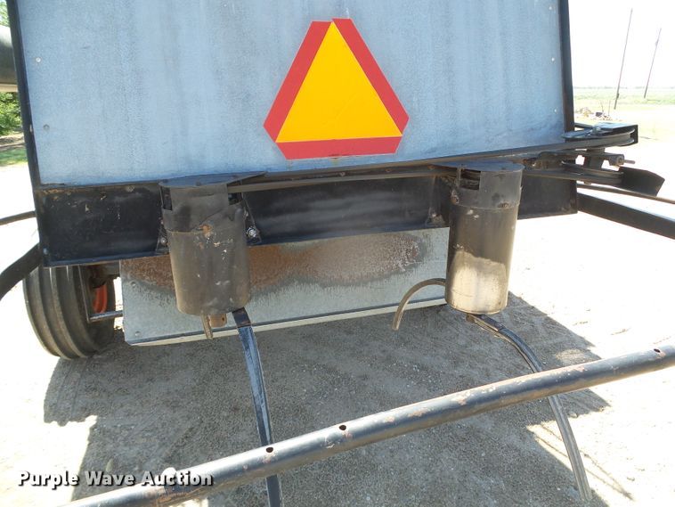 image for item DH4919 1980 Gleaner L2 Corn Plus combine