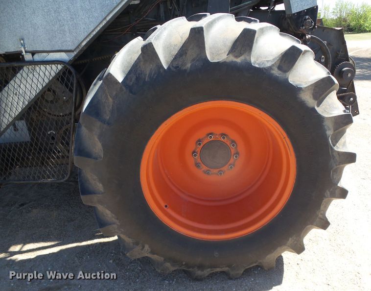 image for item DH4919 1980 Gleaner L2 Corn Plus combine