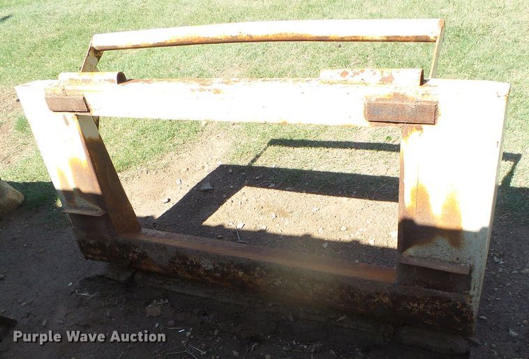 image for item DH4919 1980 Gleaner L2 Corn Plus combine