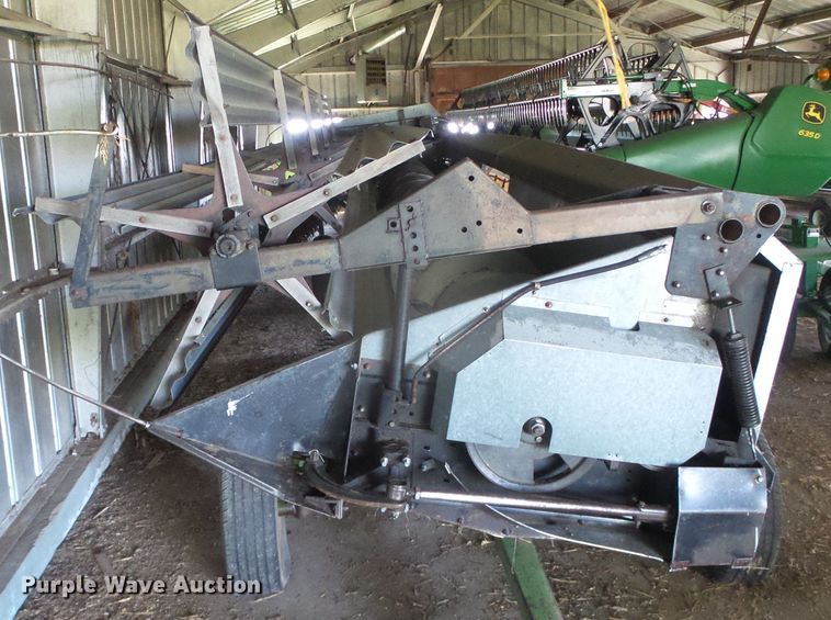 image for item DH4919 1980 Gleaner L2 Corn Plus combine