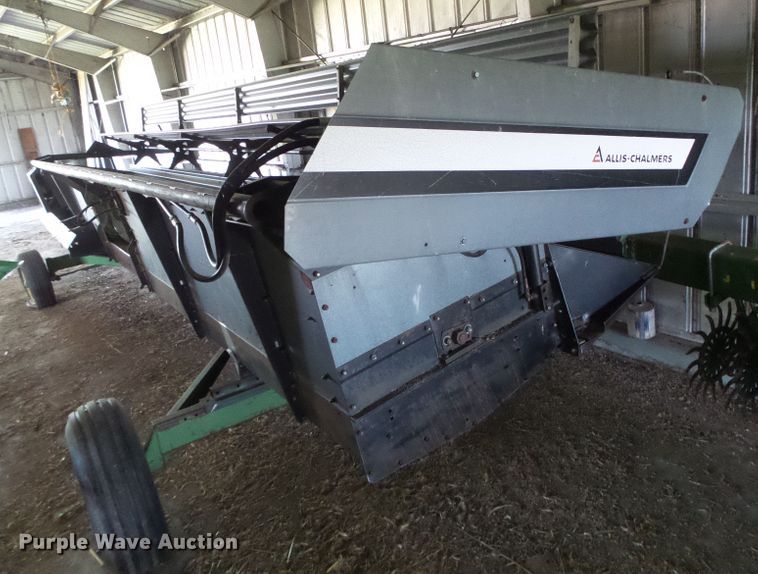 image for item DH4919 1980 Gleaner L2 Corn Plus combine