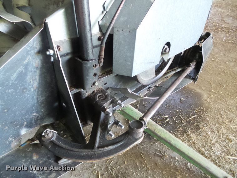 image for item DH4919 1980 Gleaner L2 Corn Plus combine