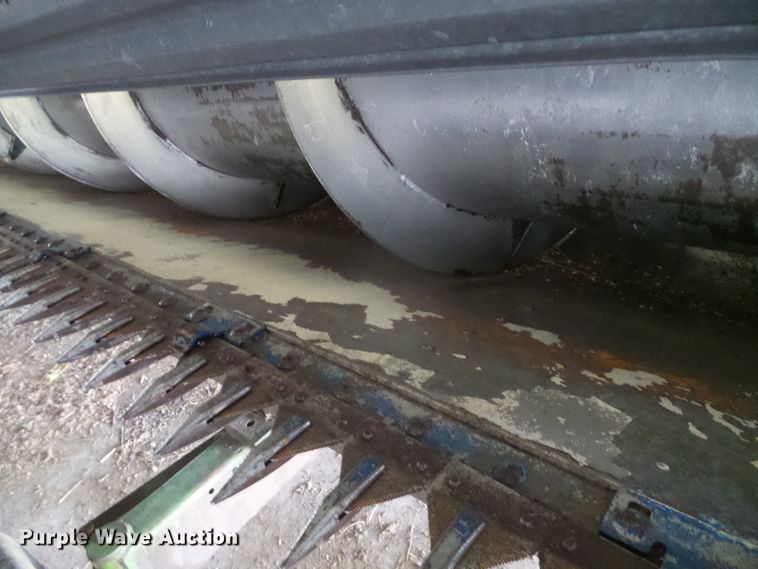 image for item DH4919 1980 Gleaner L2 Corn Plus combine