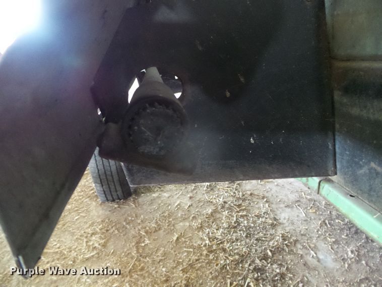 image for item DH4919 1980 Gleaner L2 Corn Plus combine