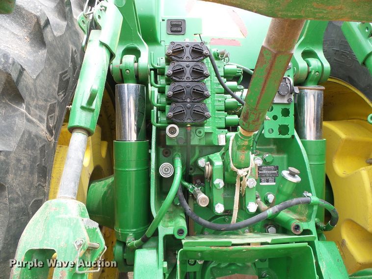 image for item DH4937 2007 John Deere 8430  MFWD tractor