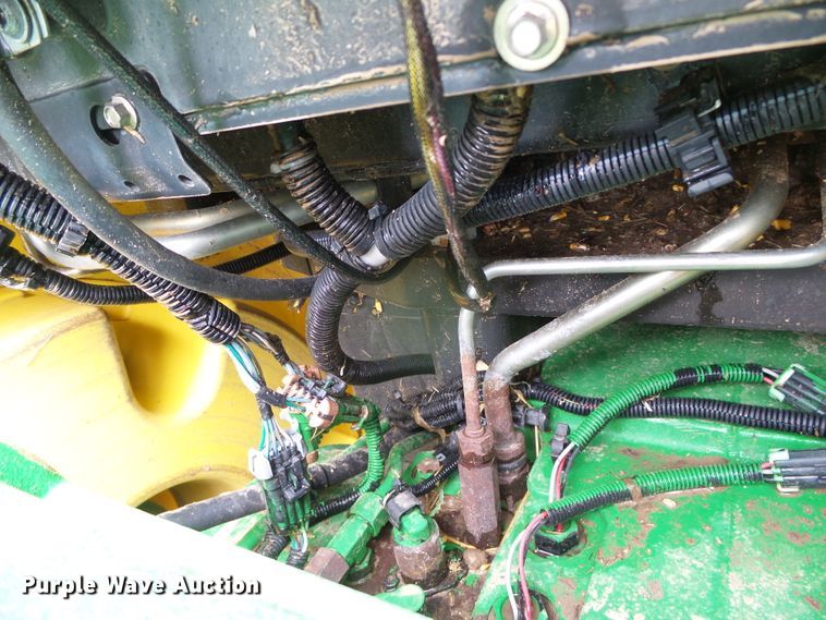 image for item DH4937 2007 John Deere 8430  MFWD tractor