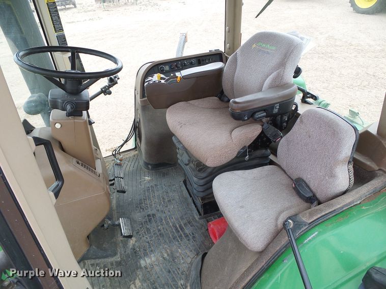 image for item DH4937 2007 John Deere 8430  MFWD tractor