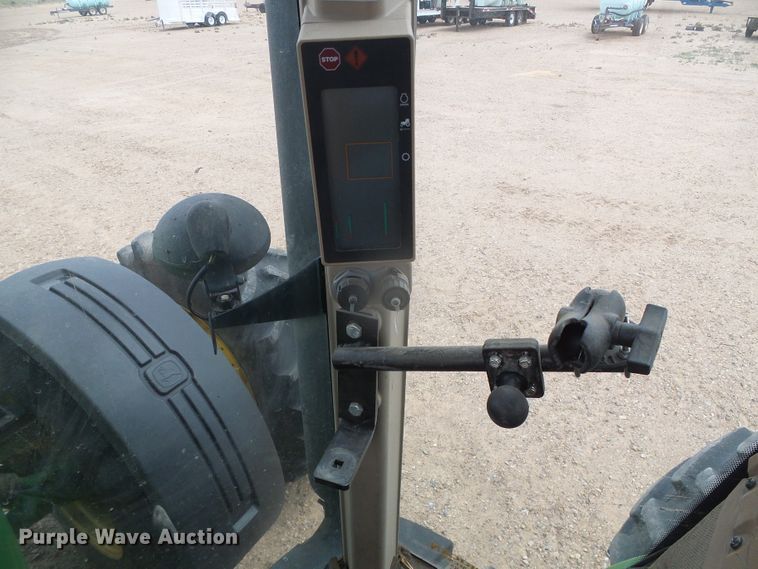 image for item DH4937 2007 John Deere 8430  MFWD tractor