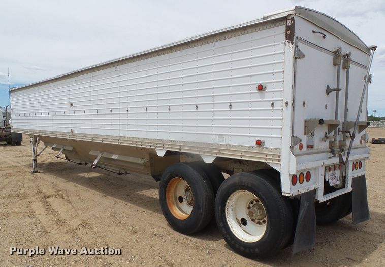 image for item DH4939 1986 Timpte Super Hopper double hopper bottom grain trailer