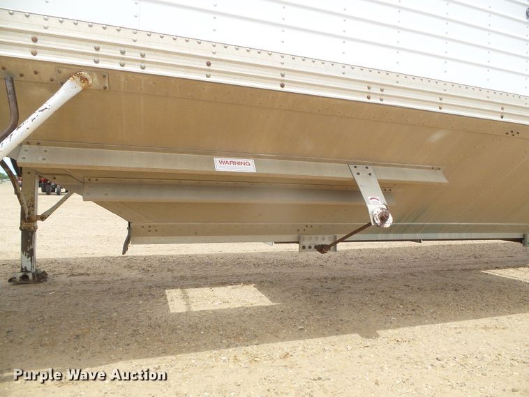 image for item DH4939 1986 Timpte Super Hopper double hopper bottom grain trailer