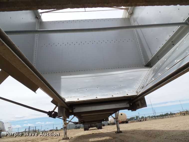 image for item DH4939 1986 Timpte Super Hopper double hopper bottom grain trailer