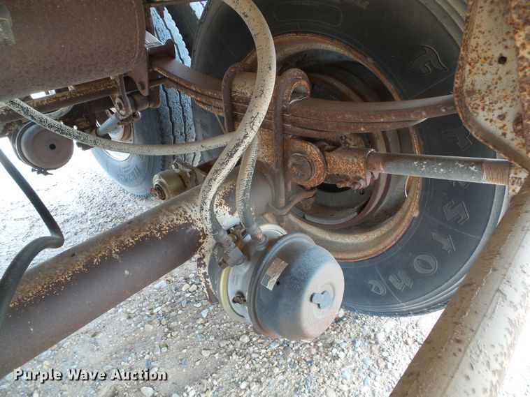 image for item DH4939 1986 Timpte Super Hopper double hopper bottom grain trailer