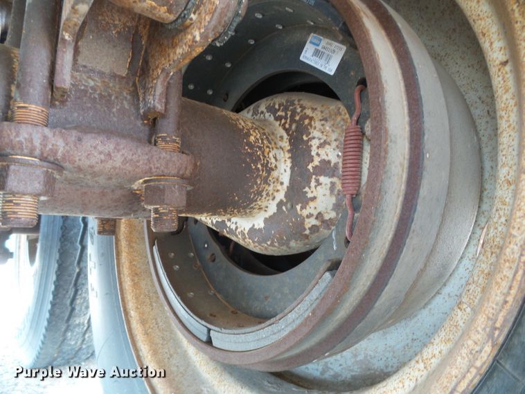 image for item DH4939 1986 Timpte Super Hopper double hopper bottom grain trailer