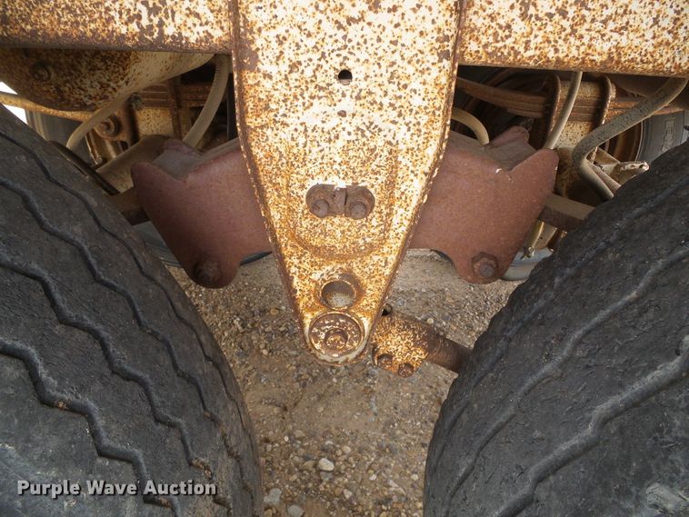 image for item DH4939 1986 Timpte Super Hopper double hopper bottom grain trailer