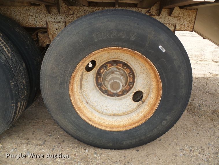 image for item DH4939 1986 Timpte Super Hopper double hopper bottom grain trailer