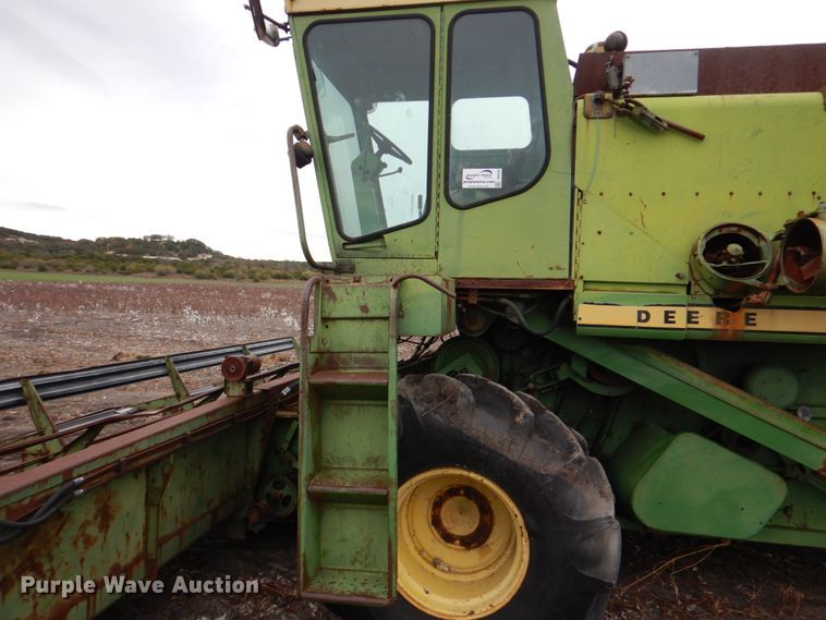 image for item DH5293 1973 John Deere 7700 combine