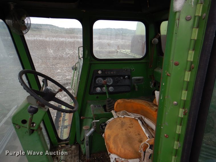 image for item DH5293 1973 John Deere 7700 combine