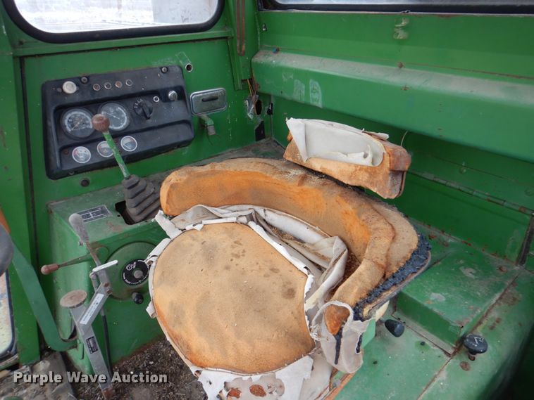 image for item DH5293 1973 John Deere 7700 combine