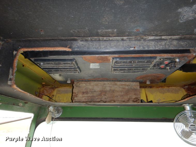 image for item DH5293 1973 John Deere 7700 combine