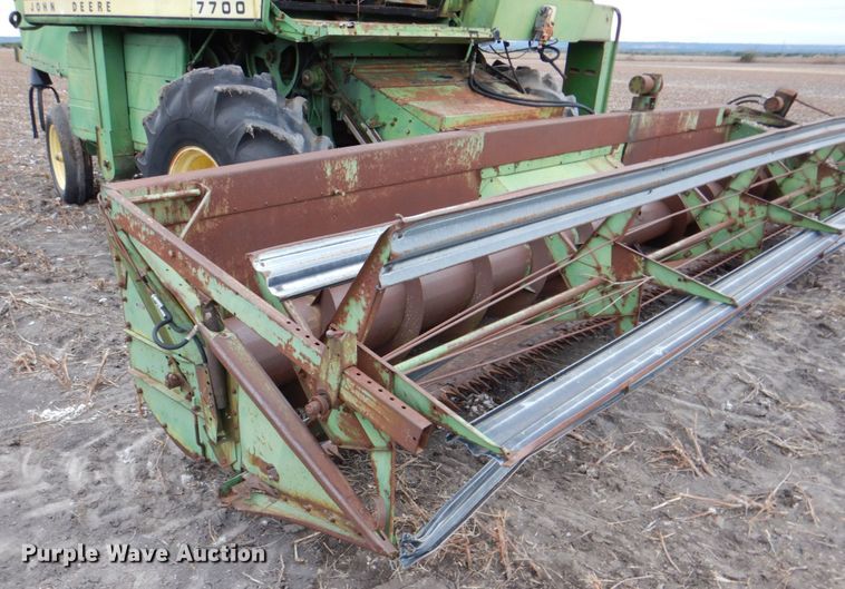 image for item DH5293 1973 John Deere 7700 combine