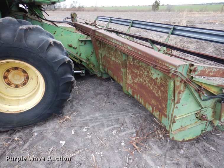 image for item DH5293 1973 John Deere 7700 combine