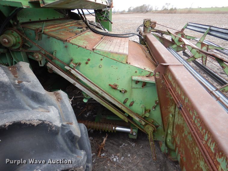 image for item DH5293 1973 John Deere 7700 combine