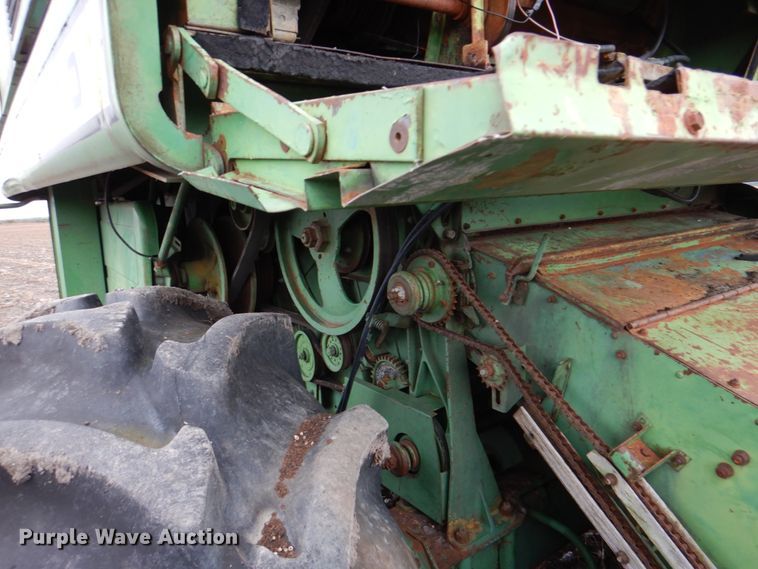 image for item DH5293 1973 John Deere 7700 combine