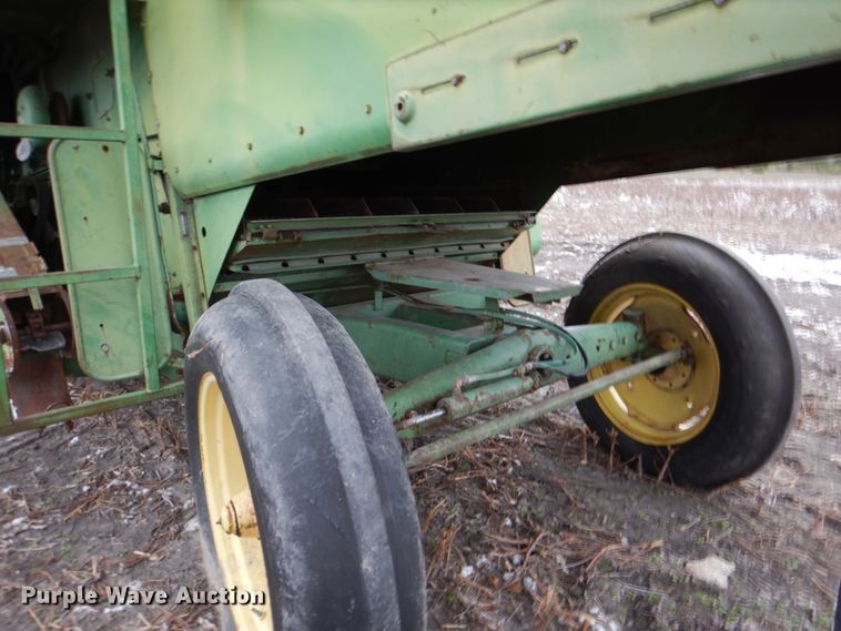 image for item DH5293 1973 John Deere 7700 combine