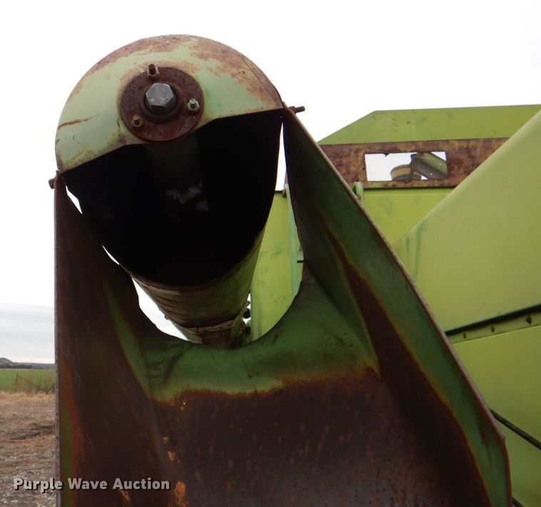 image for item DH5293 1973 John Deere 7700 combine