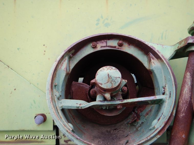 image for item DH5293 1973 John Deere 7700 combine