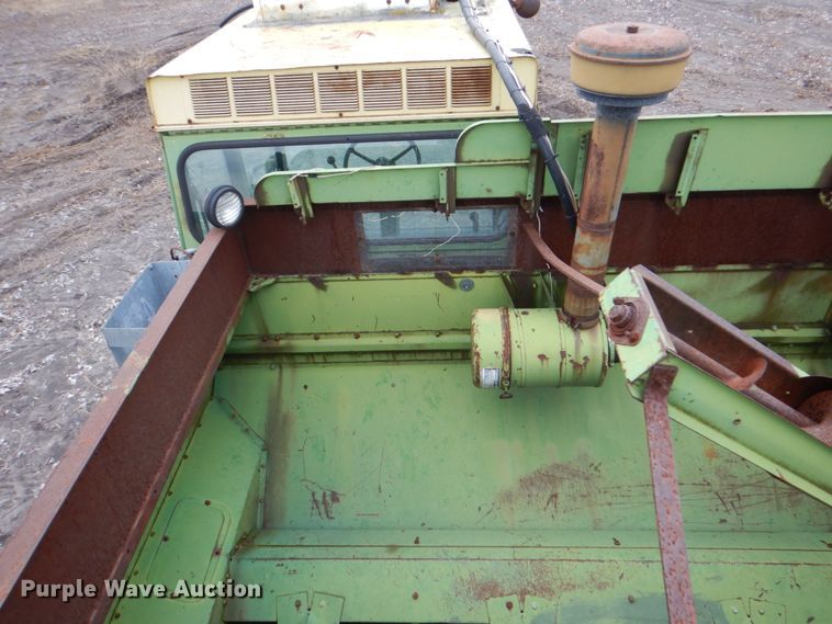 image for item DH5293 1973 John Deere 7700 combine