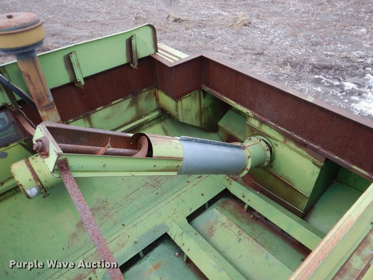 image for item DH5293 1973 John Deere 7700 combine