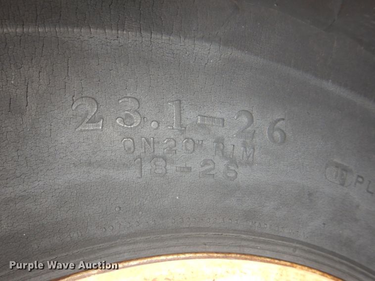 image for item DH5293 1973 John Deere 7700 combine