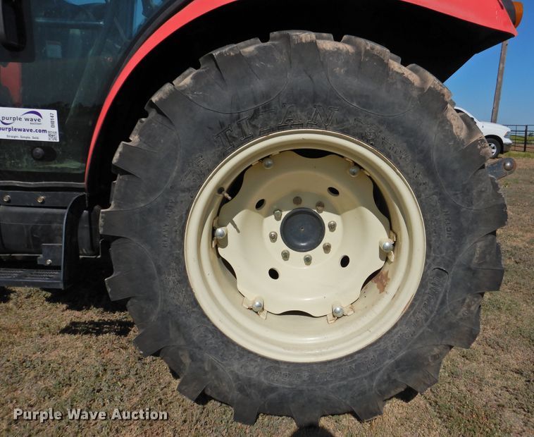 image for item DI0147 2013 Branson 5220C  MFWD tractor