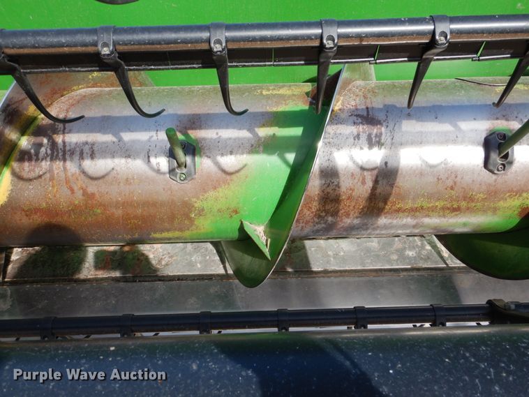 image for item DJ3034 2006 John Deere 635 Hydraflex flex head