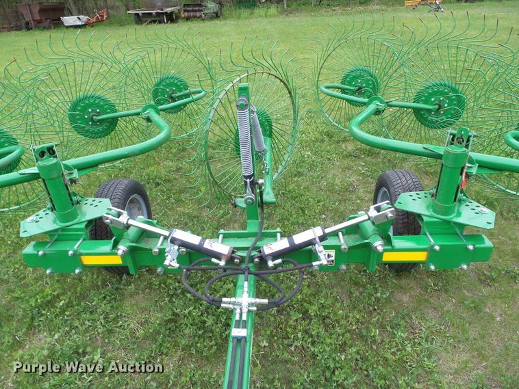 image for item EM9997 2018 Frontier WR0008 hay rake