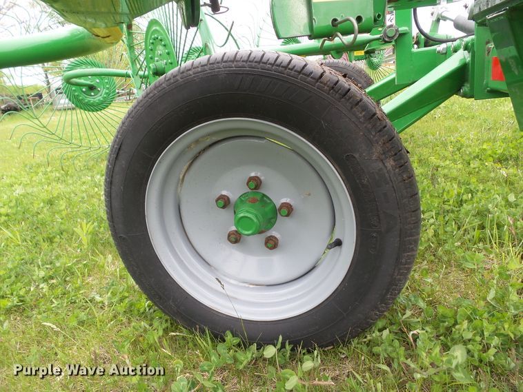 image for item EM9997 2018 Frontier WR0008 hay rake