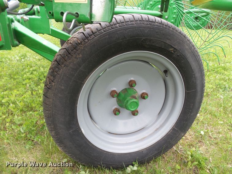 image for item EM9997 2018 Frontier WR0008 hay rake