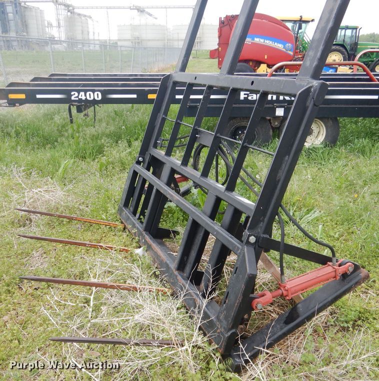 image for item FA9361 MDS FH238 bale spear with dozer