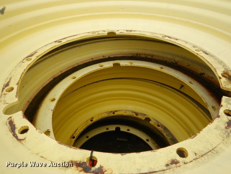 image for item FA9362 (4) Firestone 14.9R46 dual tires