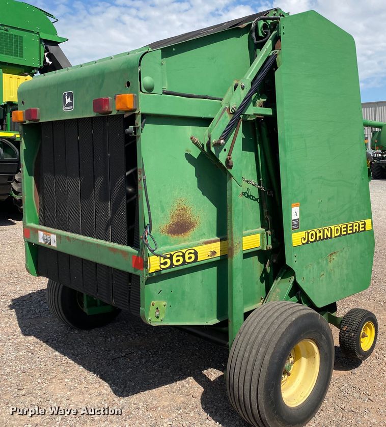 image for item GE9402 1998 John Deere 566 round baler