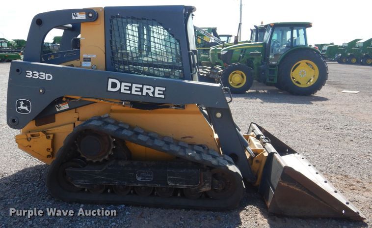 image for item GE9403 2011 John Deere 333D  tracked skid steer loader