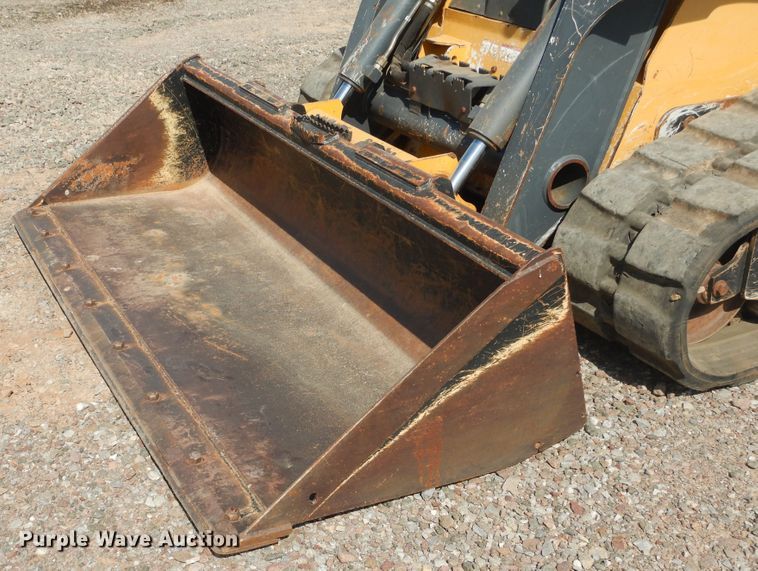 image for item GE9403 2011 John Deere 333D  tracked skid steer loader