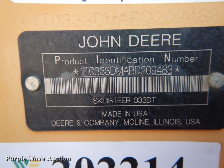 image for item GE9403 2011 John Deere 333D  tracked skid steer loader