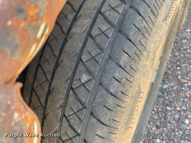 image for item GE9409 2007 Norris utility trailer