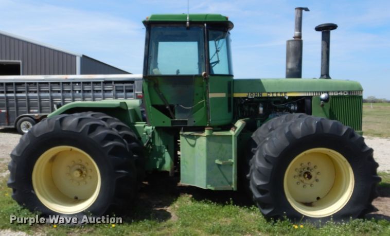 image for item GK9179 1979 John Deere 8640 4WD tractor