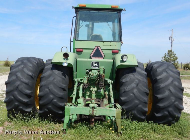 image for item GK9179 1979 John Deere 8640 4WD tractor