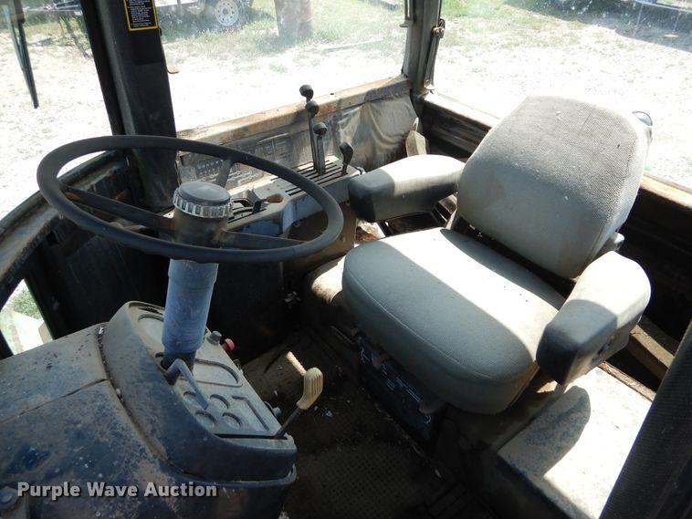 image for item GK9179 1979 John Deere 8640 4WD tractor