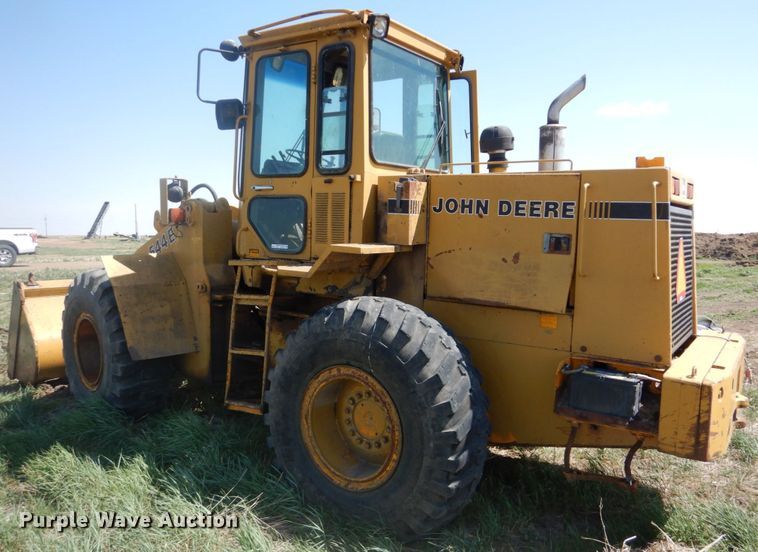 image for item GO9154 1988 John Deere 544E  wheel loader